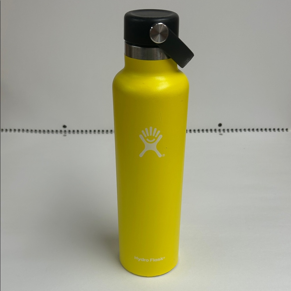 Hydro Flask Bright Yellow Bottle with Black Lid